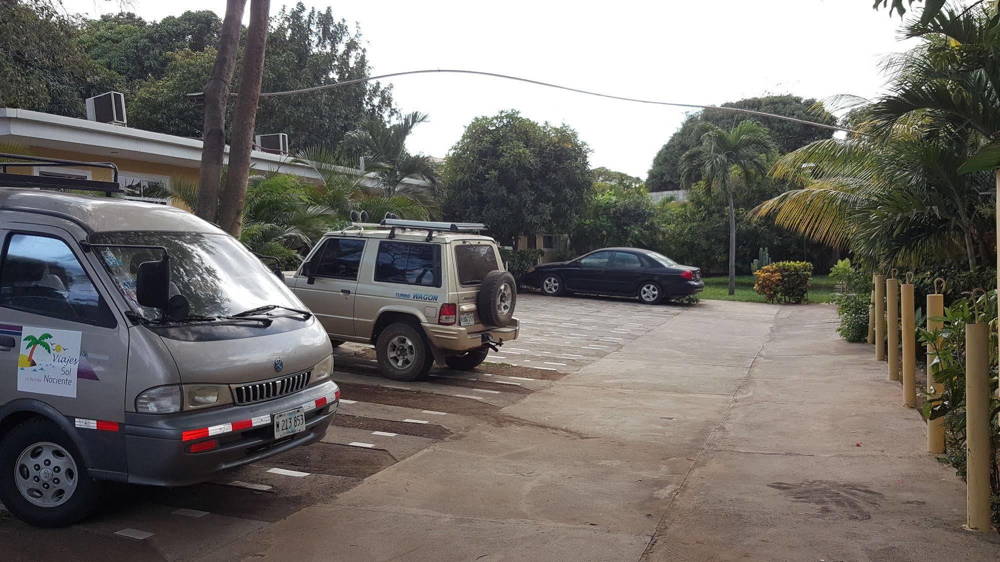 Hotel La Arboleda Managua Eksteriør billede